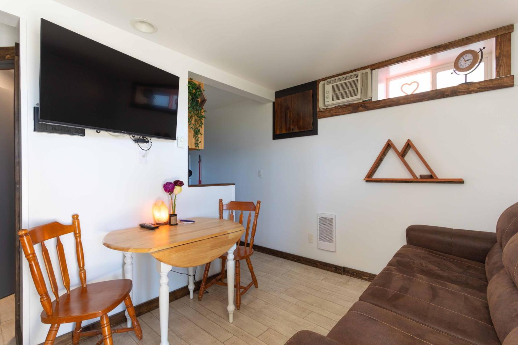 The Valley View Cabins And Event Center Creston Bagian luar foto