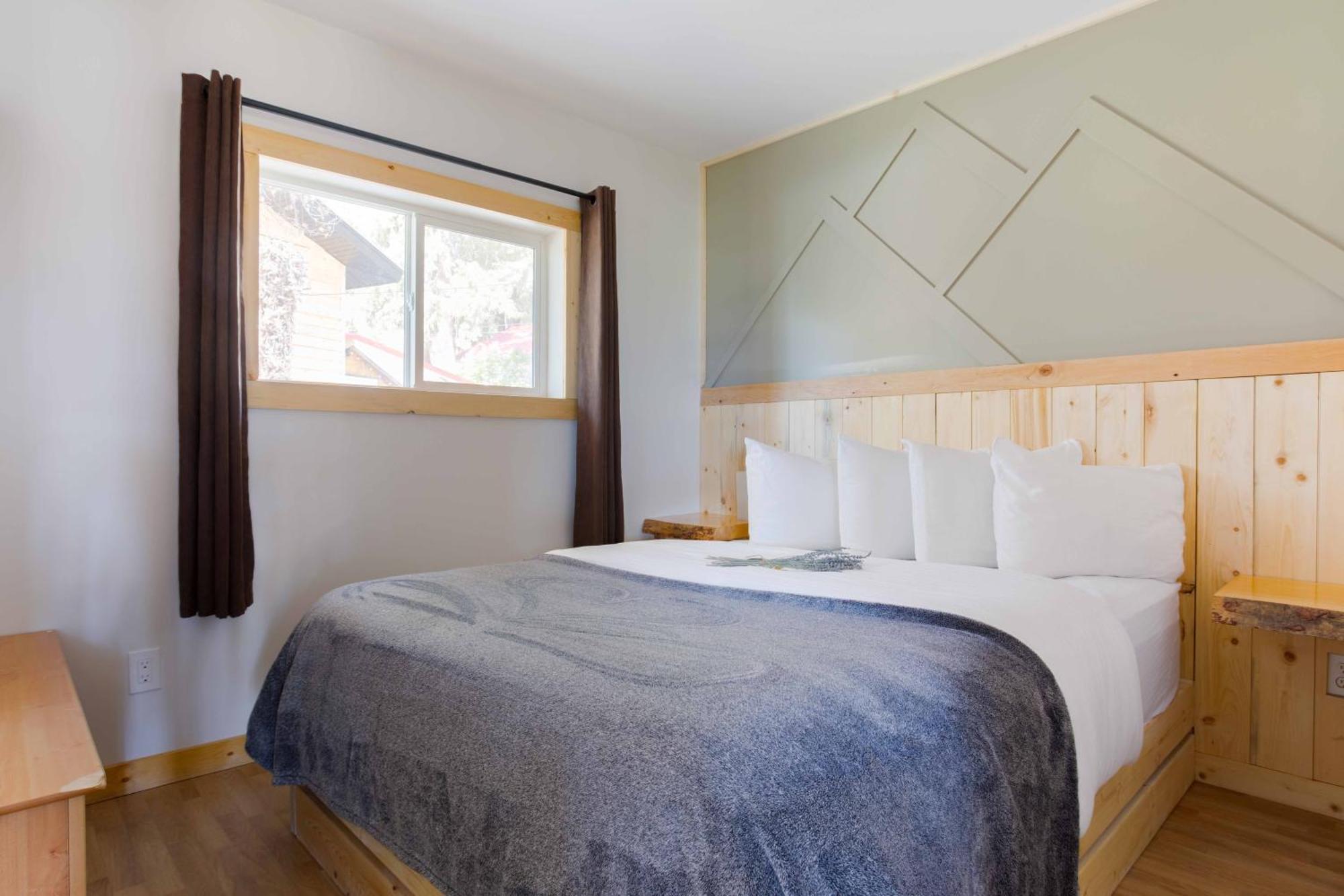 The Valley View Cabins And Event Center Creston Bagian luar foto