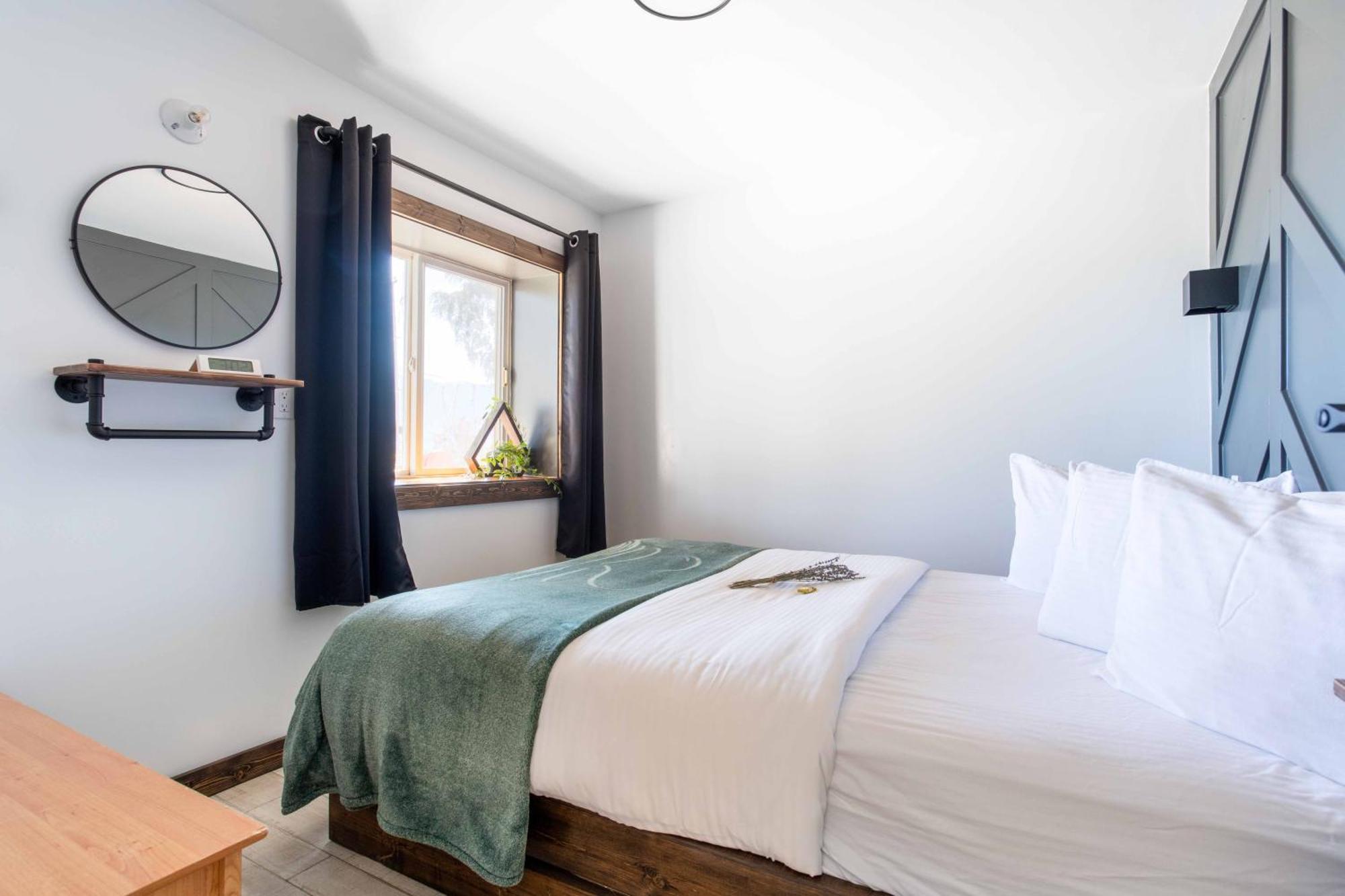 The Valley View Cabins And Event Center Creston Bagian luar foto