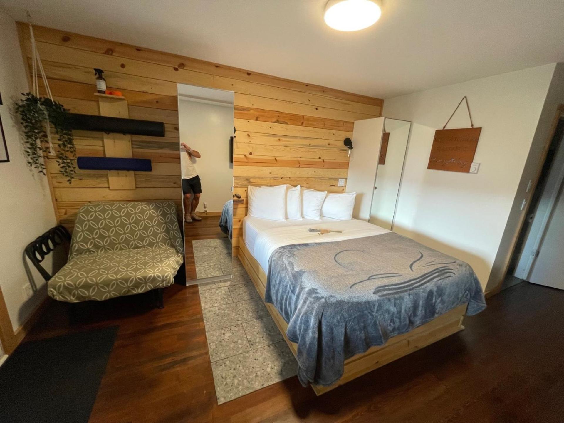 The Valley View Cabins And Event Center Creston Bagian luar foto
